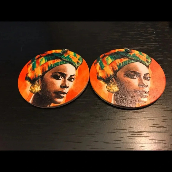 Wooden Earrings - Picture 1 of 1
